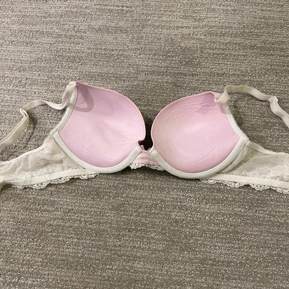VS push-up bra - Picture 3 of 4